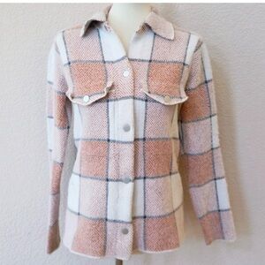 Rachel Zoe cream and orange plaid fuzzy snap button shacket.